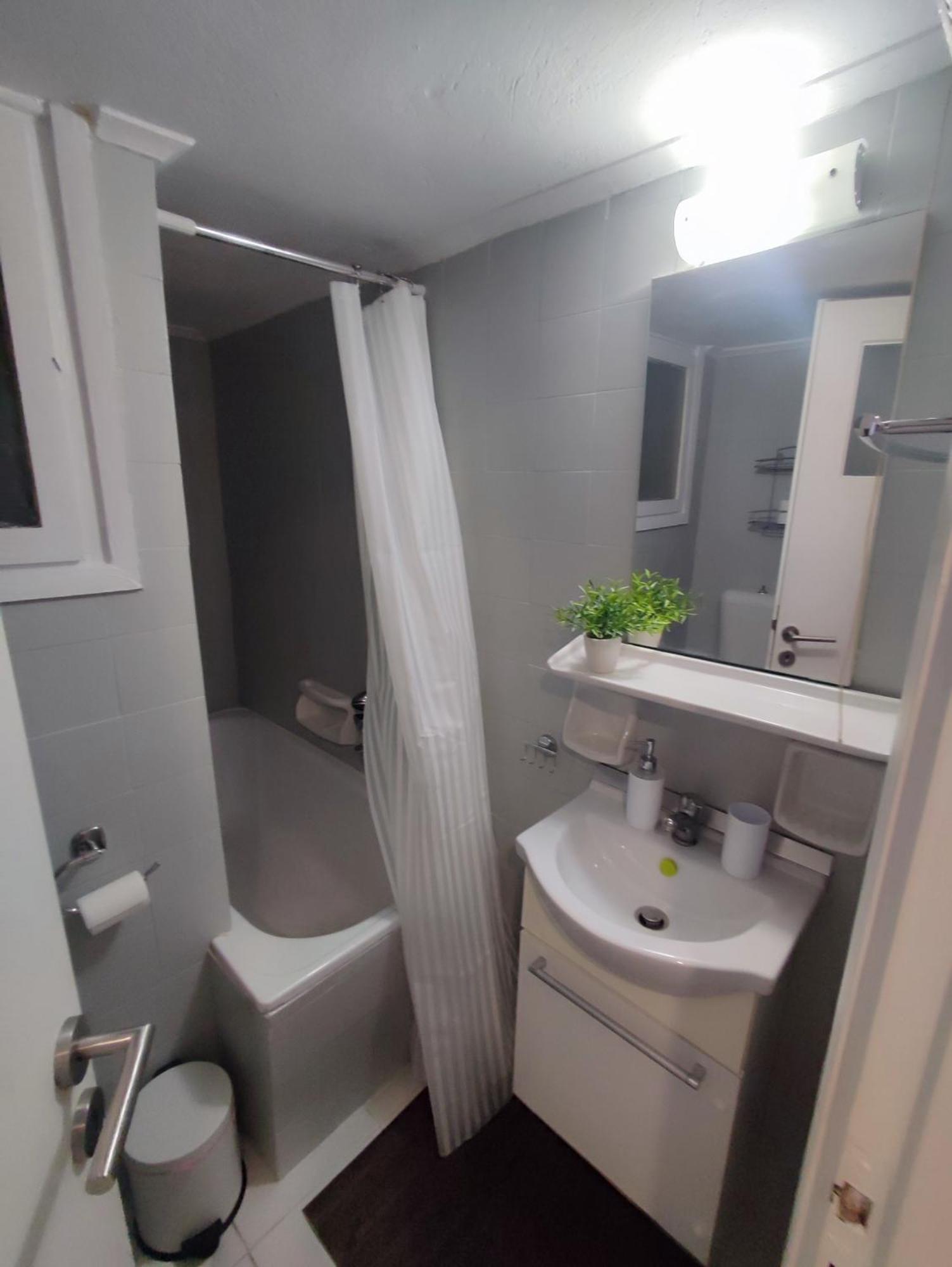 Ckbsm Korinthos Central Apartment Dış mekan fotoğraf